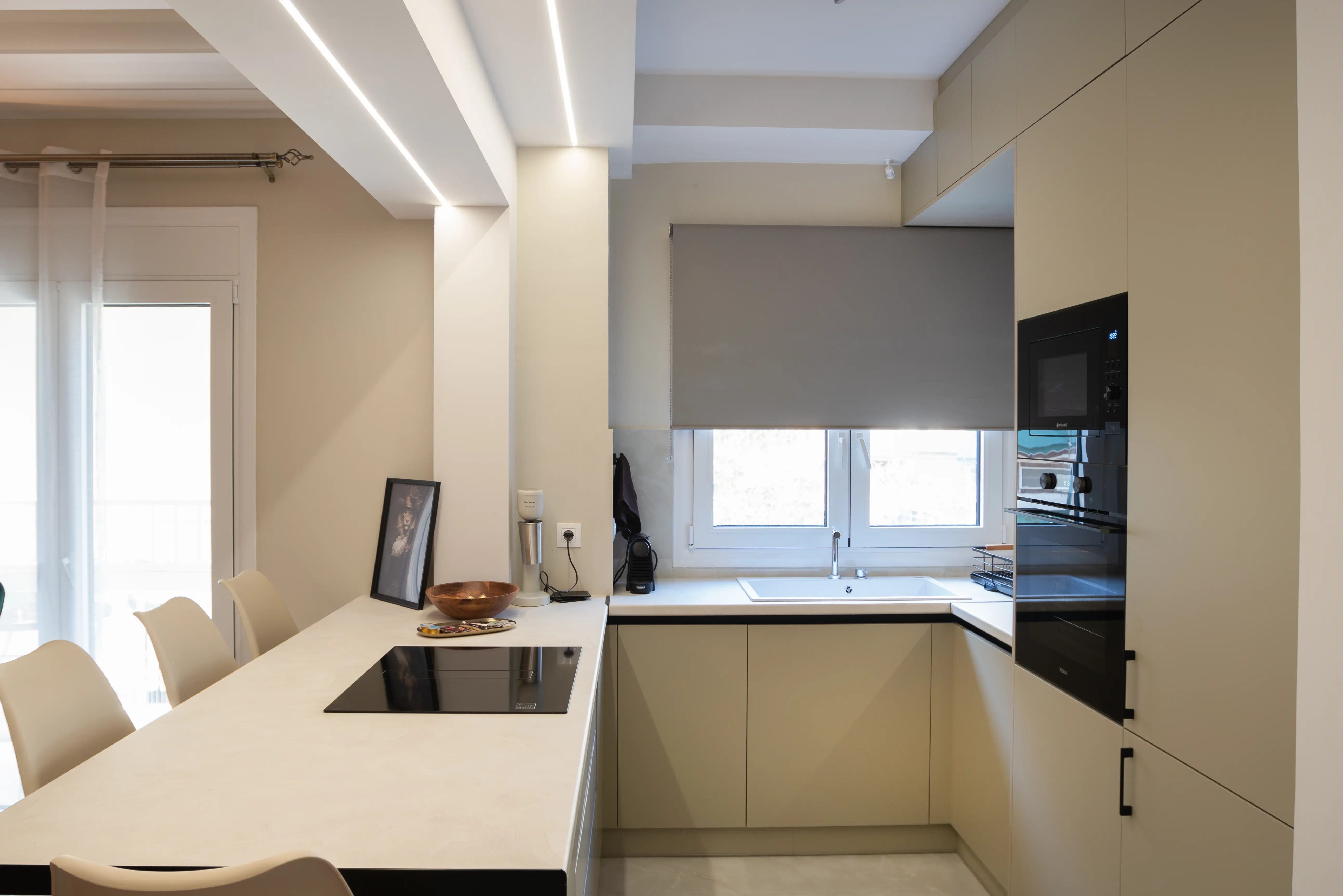 Valtinon Smart Corner Athens - Architectural Interior Lighting