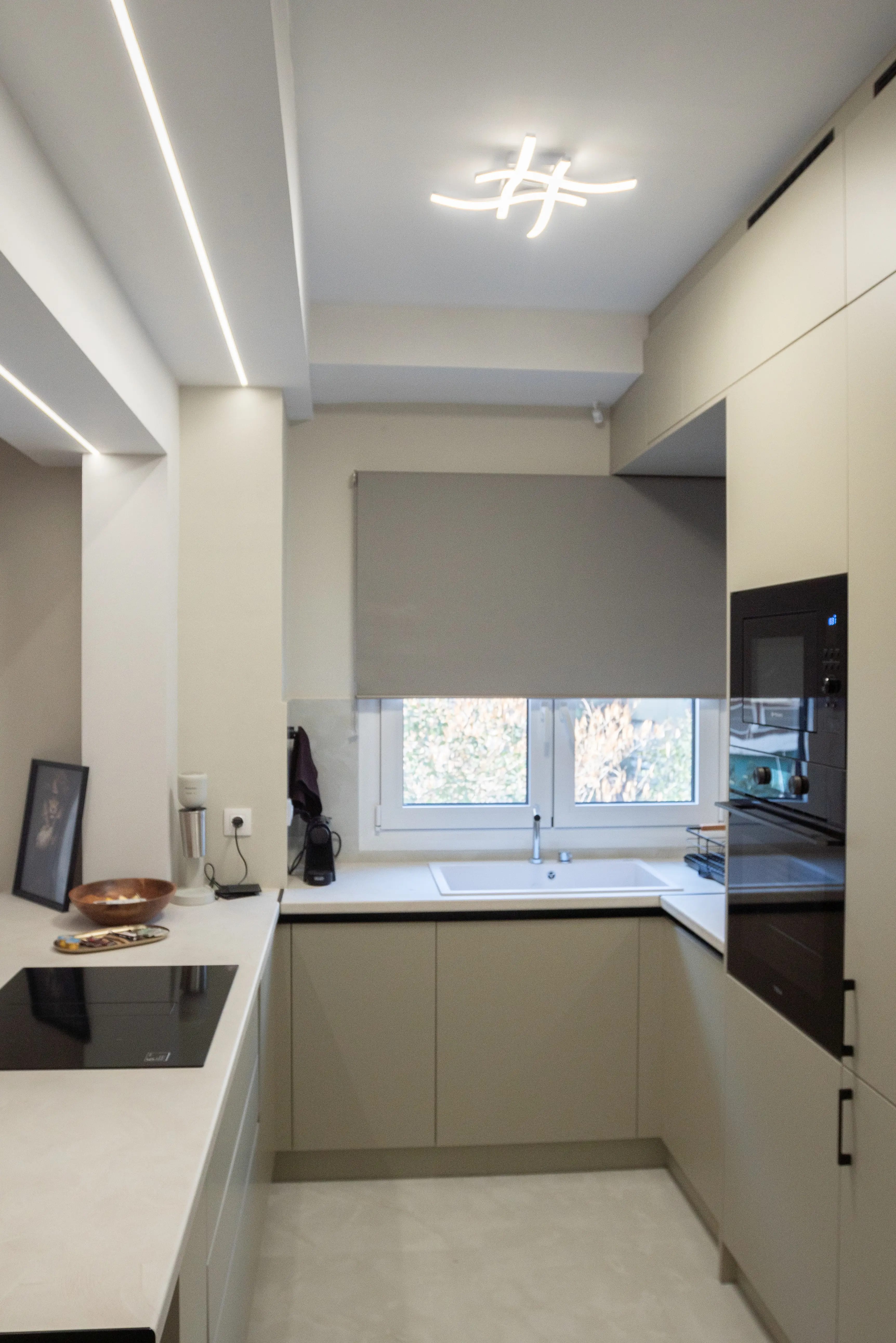 Valtinon Smart Corner Athens - Modern Bathroom Fixtures