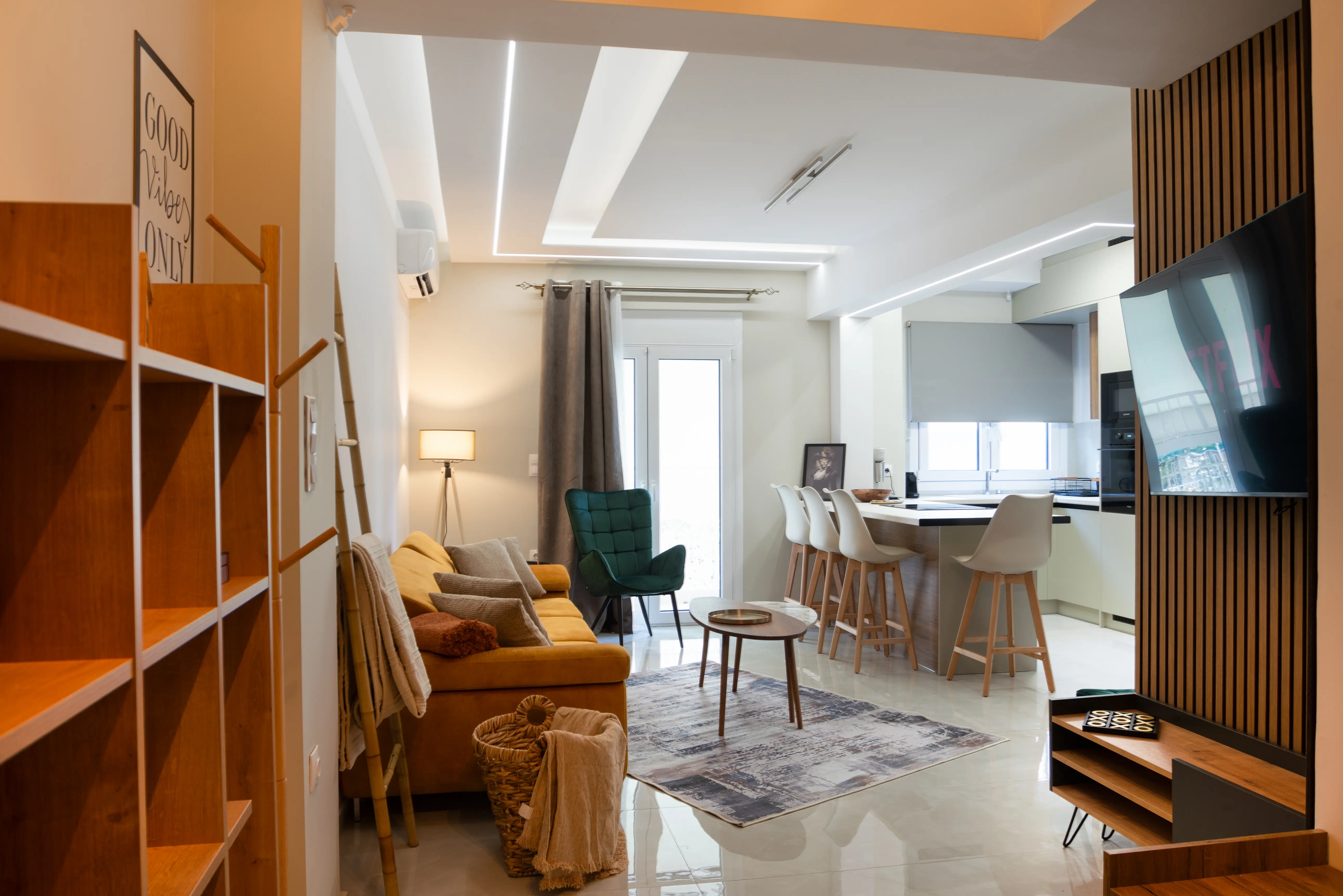 Valtinon Smart Corner Athens - Spacious Open Plan Layout