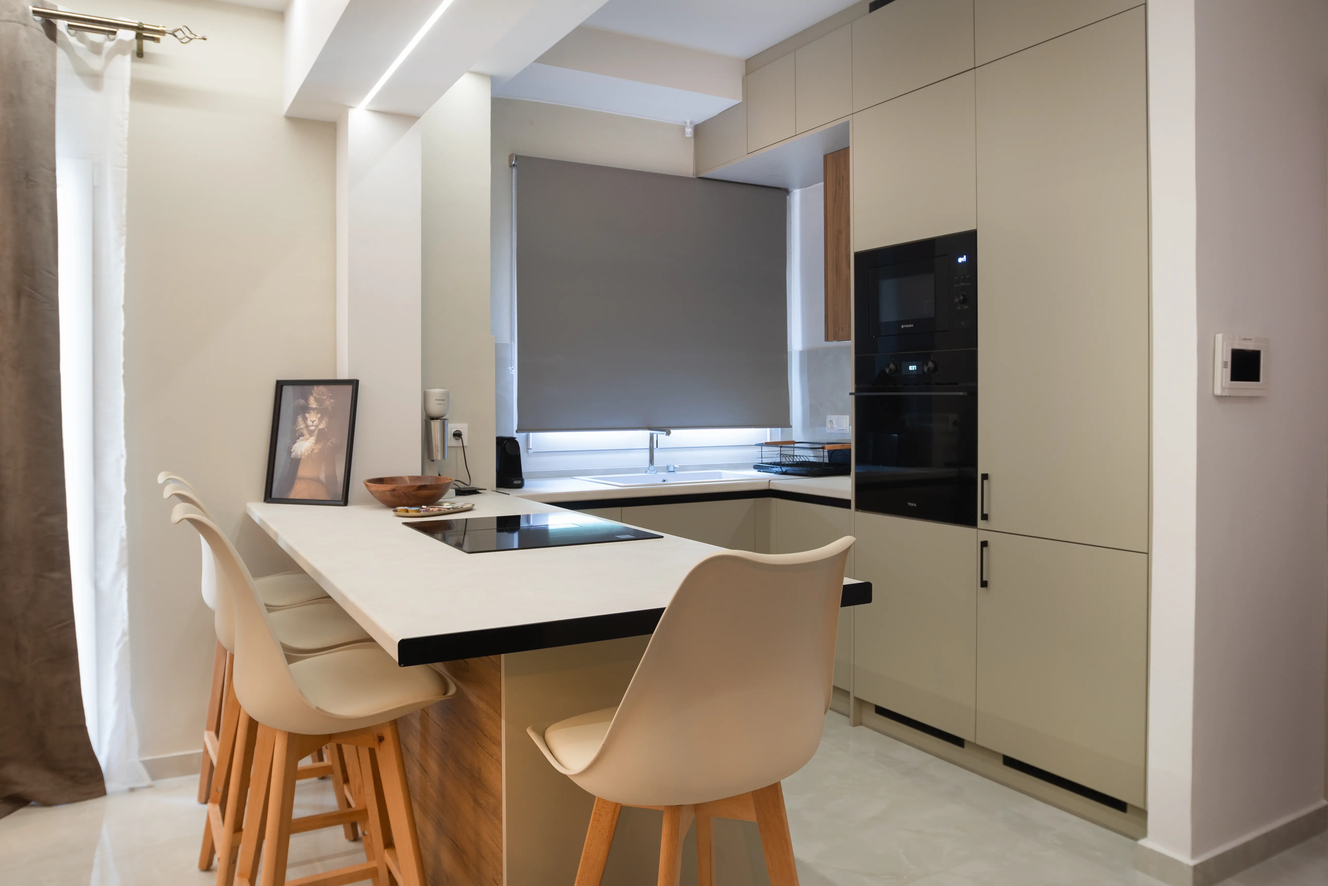 Valtinon Smart Corner Athens - Custom Cabinetry and Storage